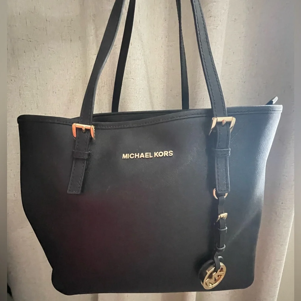 Michael Kors Black Women’s Purse Tote Bag - Picture 1 of 3